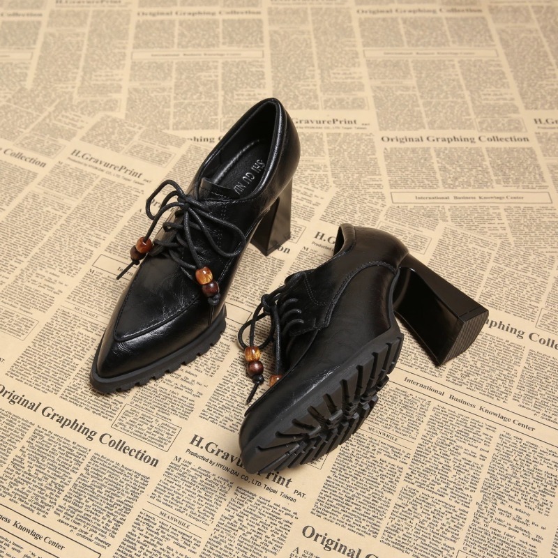 Ретро туфли на ремешках с глуб – обзор и цена Pump Heel Block